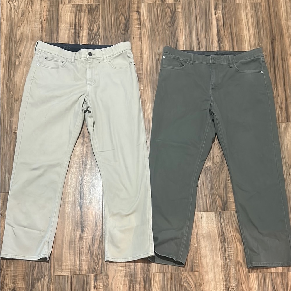 Izod Cream and Gray Chinos Versatile Everyday Wear